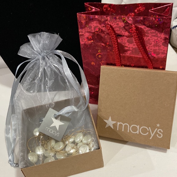 Three layers coin pearl Necklace in fashion now - Picture 12 of 12